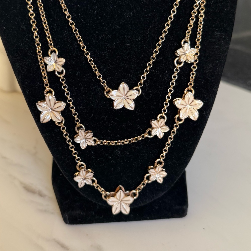 Coldwater Creek Gold Cream Enamel Floral Necklace 3 Tire Primrose women jewelry